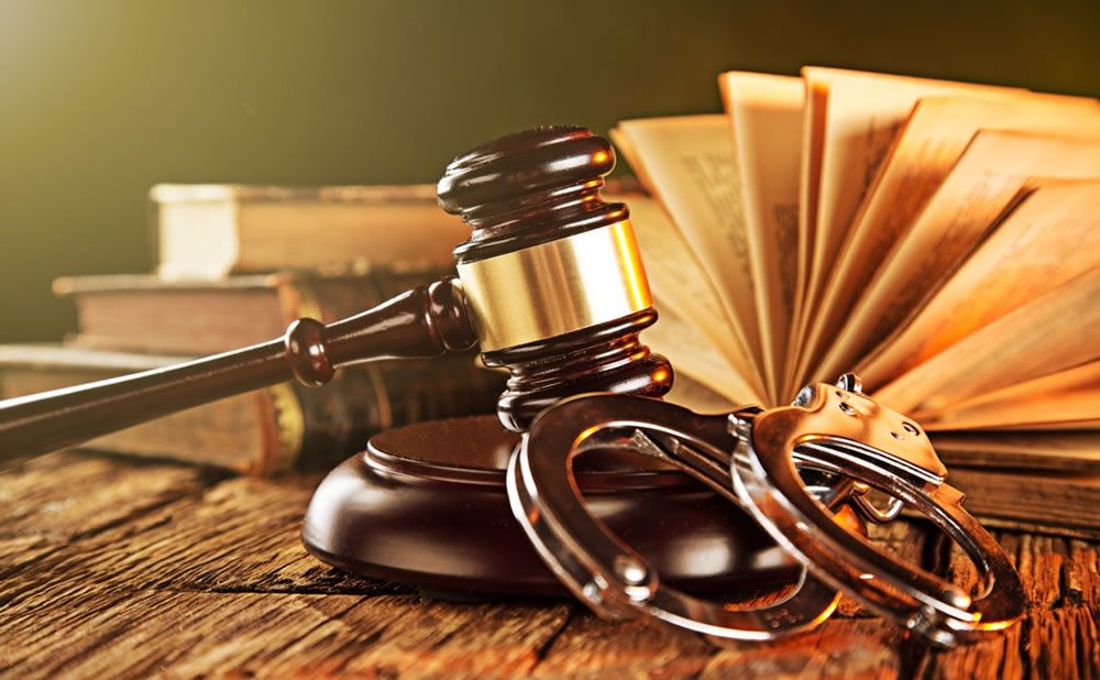 Cómo iniciar un procedimiento penal